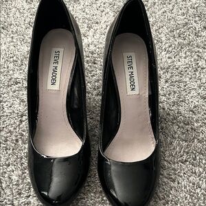 Steve Madden Black Patent Leather Heels